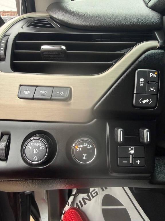 used 2019 GMC Yukon car, priced at $25,988