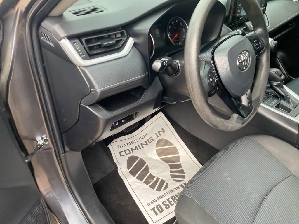 used 2021 Toyota RAV4 car, priced at $22,775