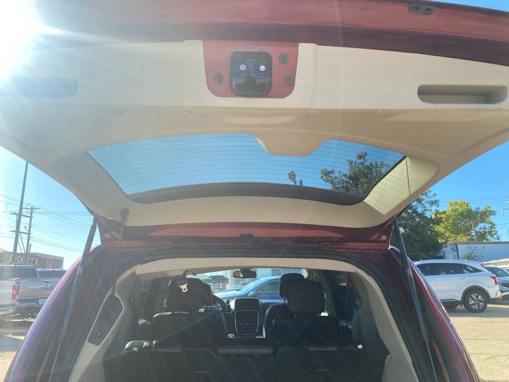 used 2019 Dodge Grand Caravan car, priced at $10,988