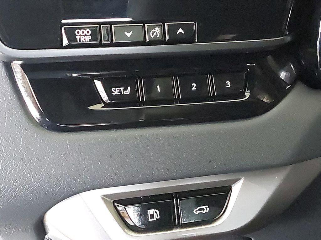 2024 Ultra White Lexus RX 500h