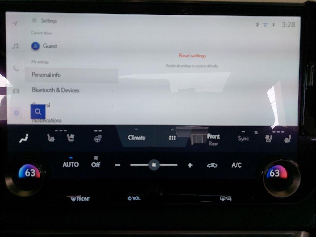 2024 Ultra White Lexus RX 500h