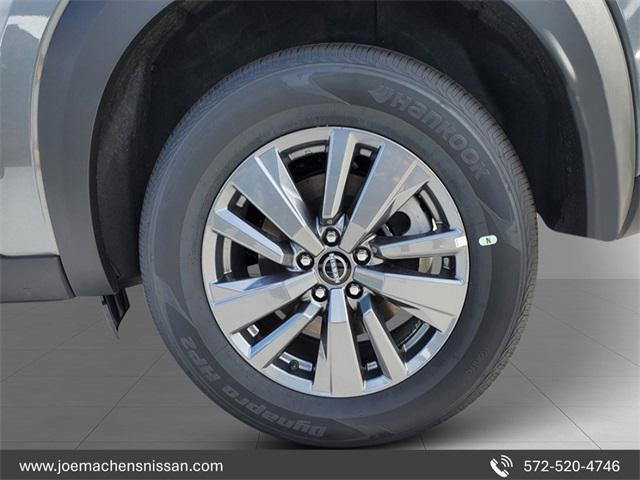 new 2025 Nissan Pathfinder car, priced at $30,428