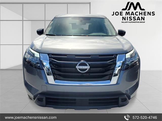 new 2025 Nissan Pathfinder car, priced at $30,428