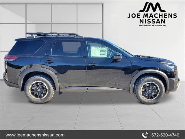 new 2025 Nissan Pathfinder car, priced at $35,958