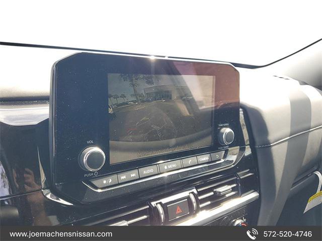 new 2025 Nissan Pathfinder car, priced at $33,938