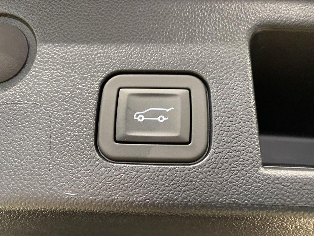 new 2026 Chevrolet Equinox car, priced at $35,285