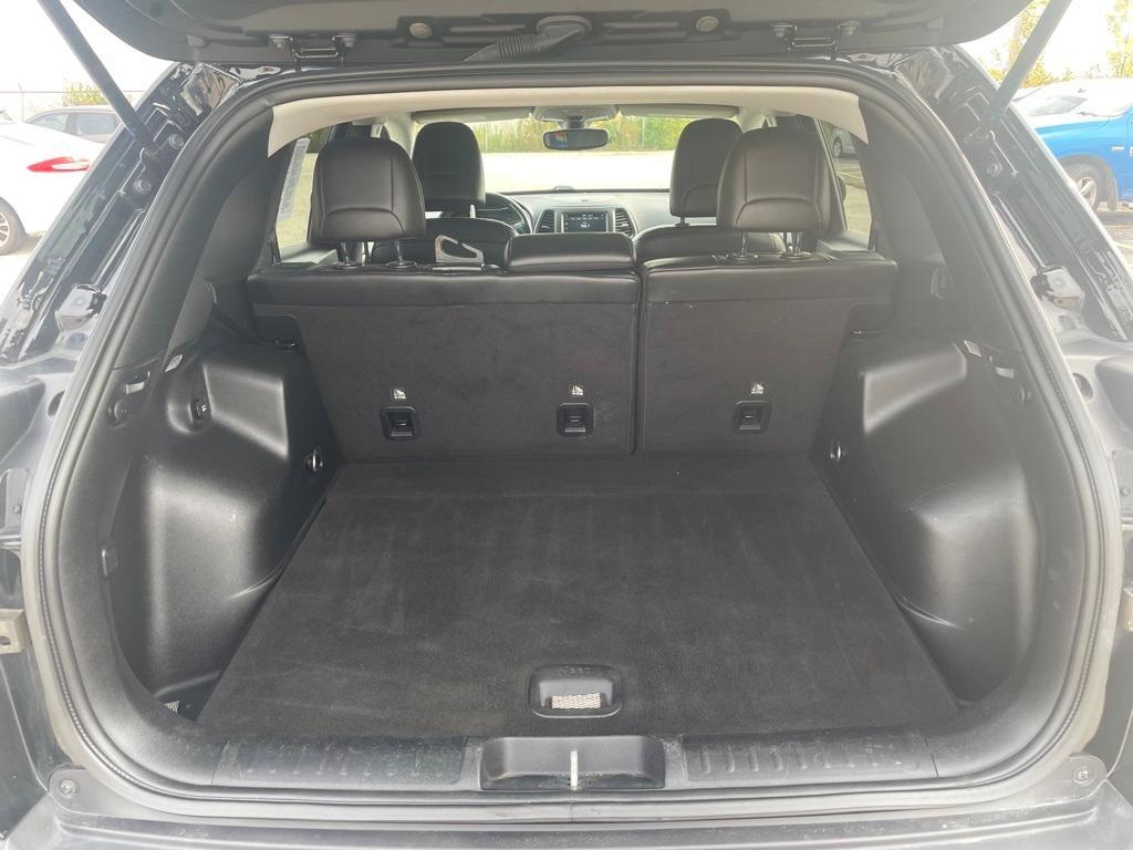 used 2021 Jeep Cherokee car, priced at $21,473