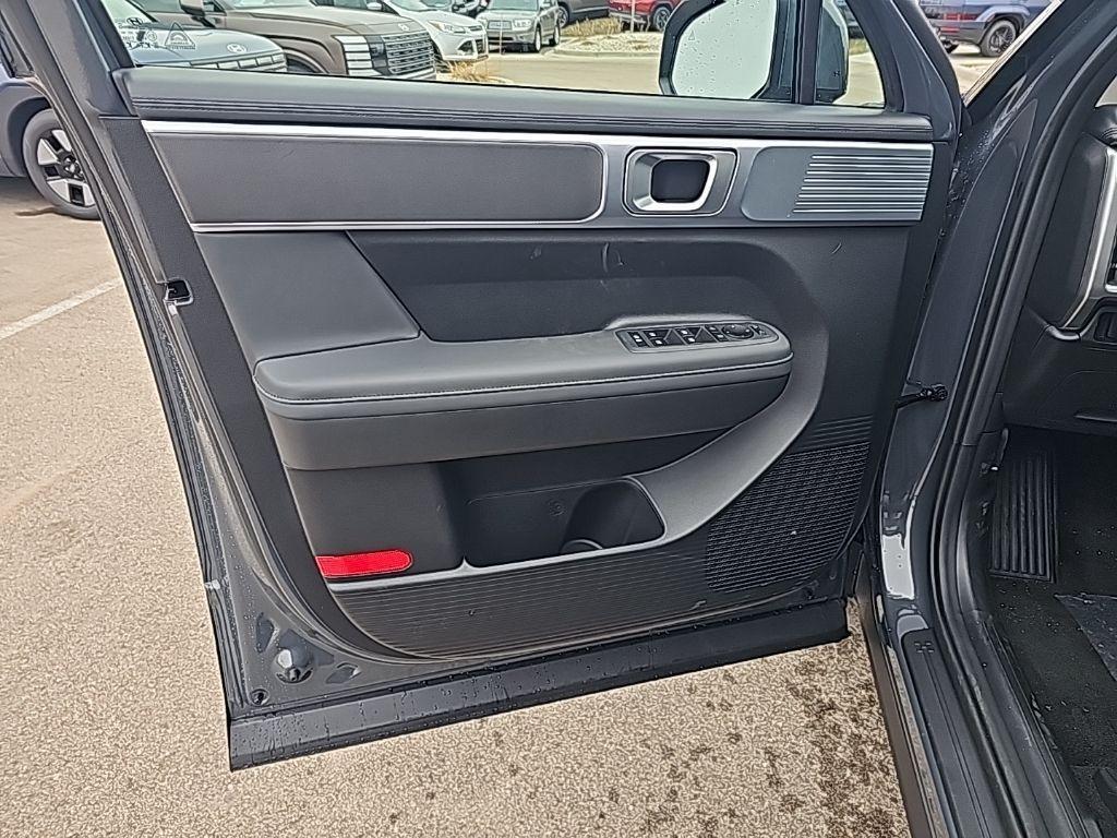 new 2026 Hyundai SANTA FE HEV car, priced at $40,980