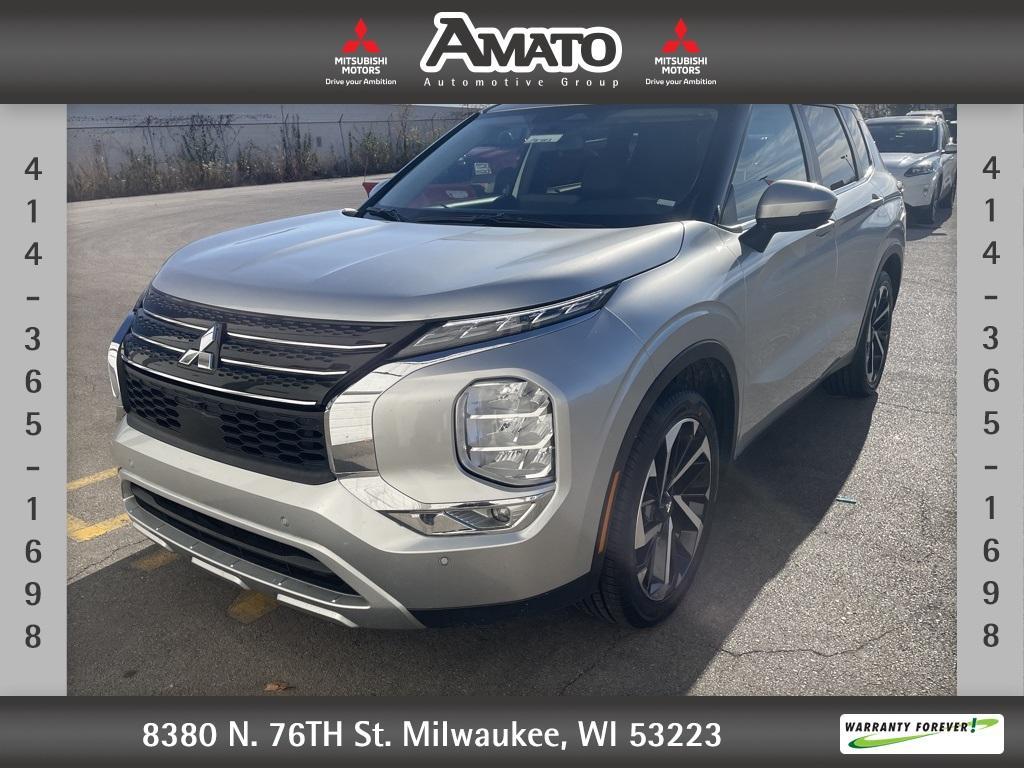 used 2024 Mitsubishi Outlander car, priced at $20,775