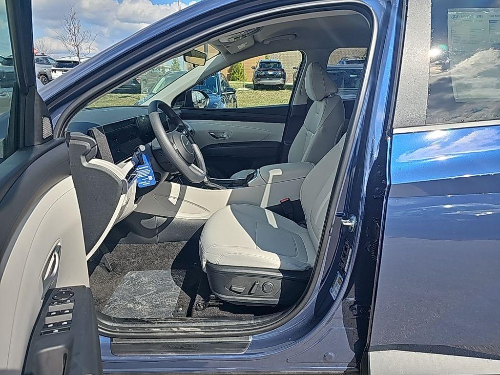 new 2026 Hyundai Tucson car, priced at $34,585