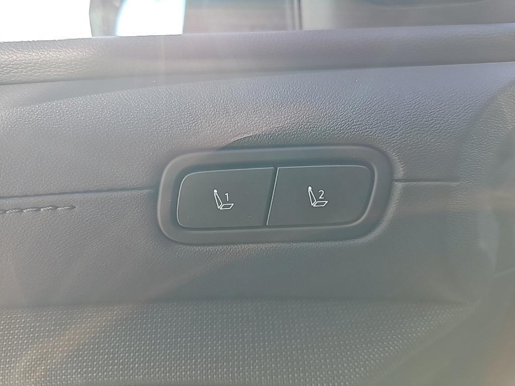 new 2026 Hyundai TUCSON Hybrid car, priced at $41,995