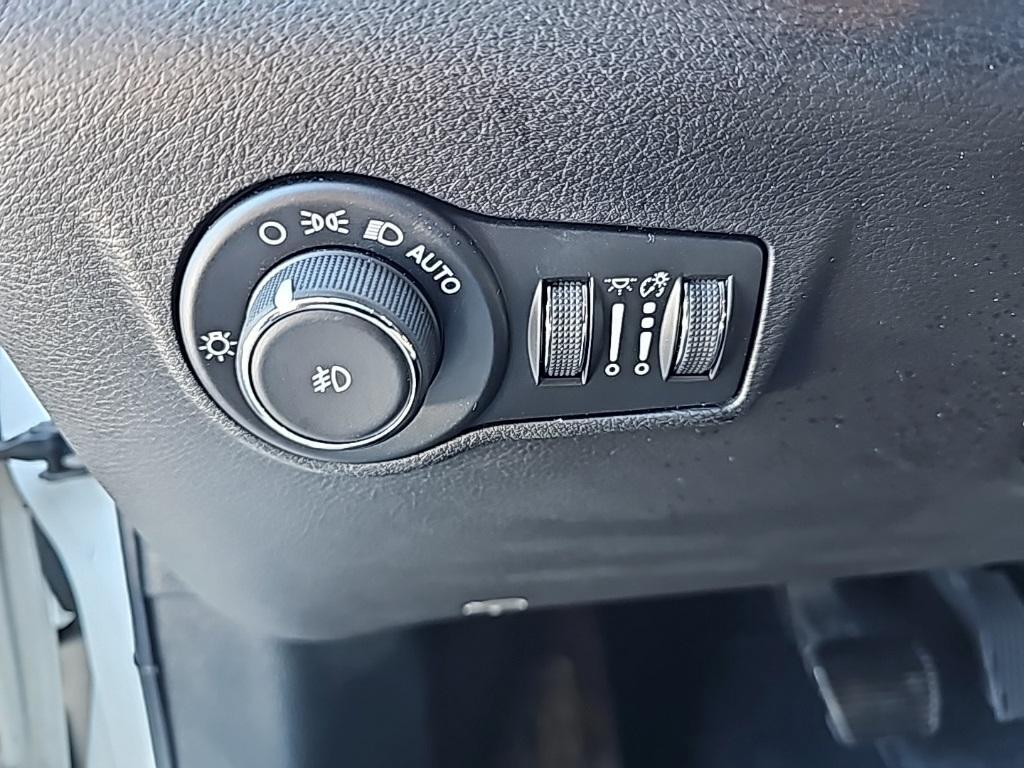 used 2025 Jeep Compass car, priced at $25,848