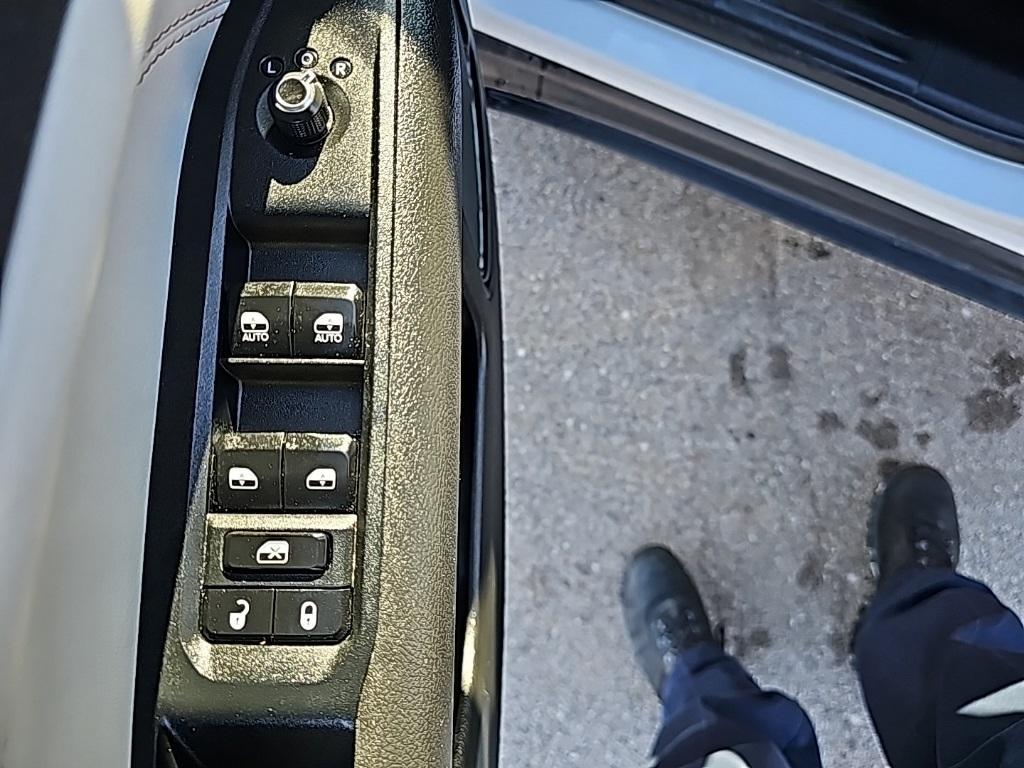 used 2025 Jeep Compass car, priced at $25,848