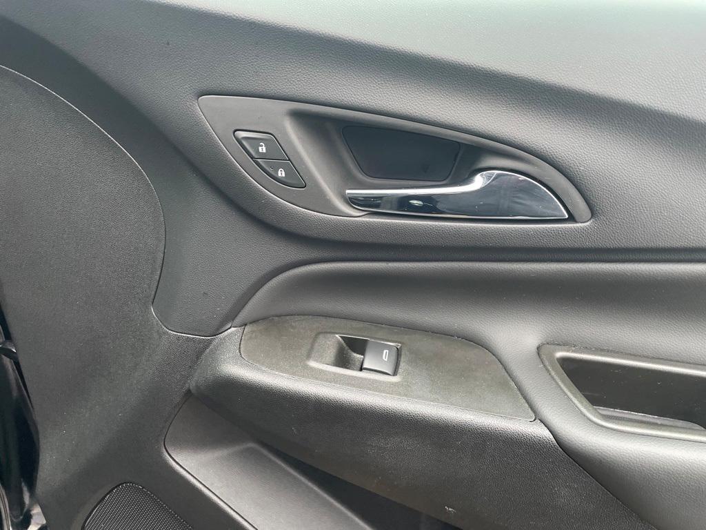 used 2023 Chevrolet Equinox car, priced at $18,355