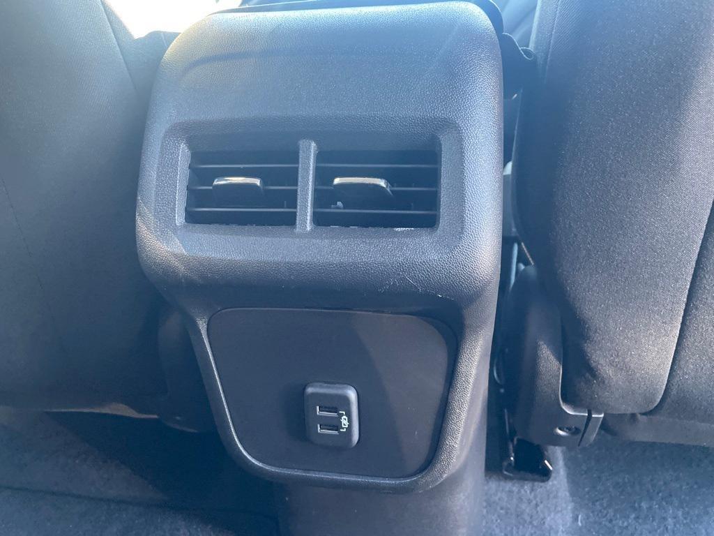 used 2023 Chevrolet Equinox car, priced at $21,034