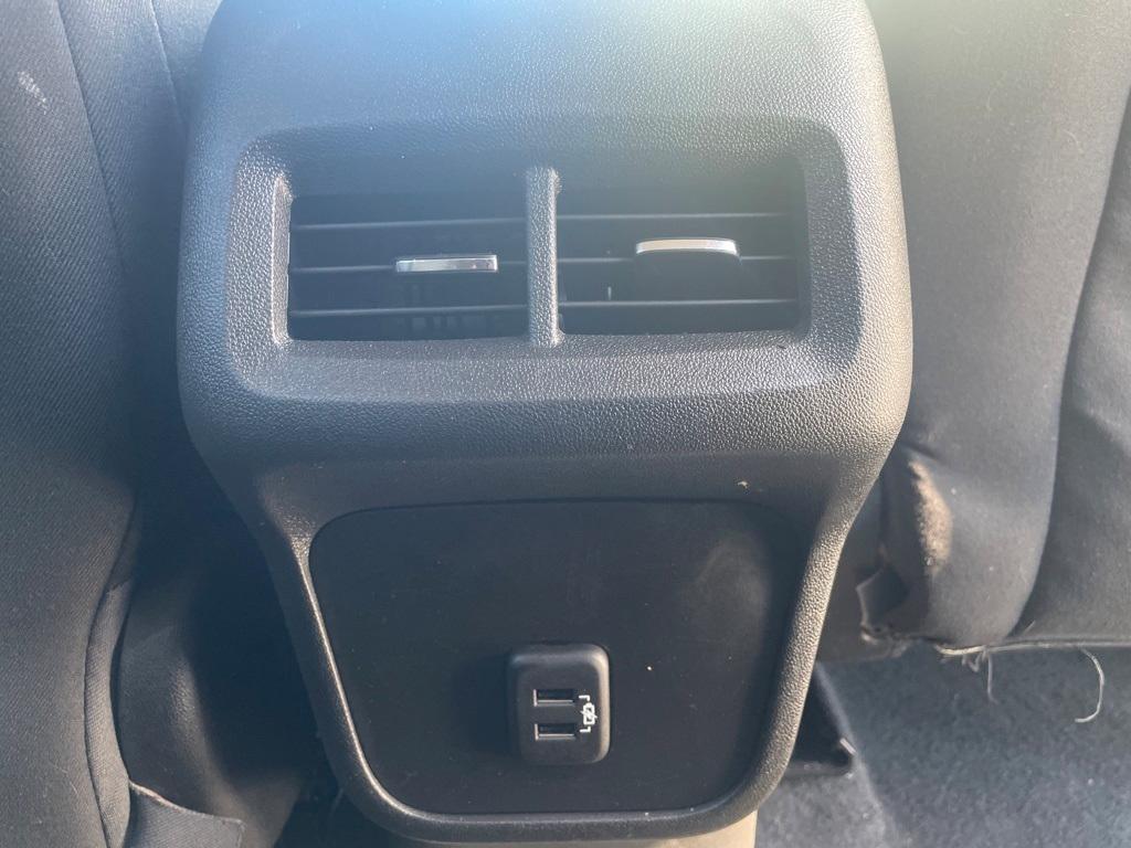 used 2021 Chevrolet Equinox car, priced at $15,560