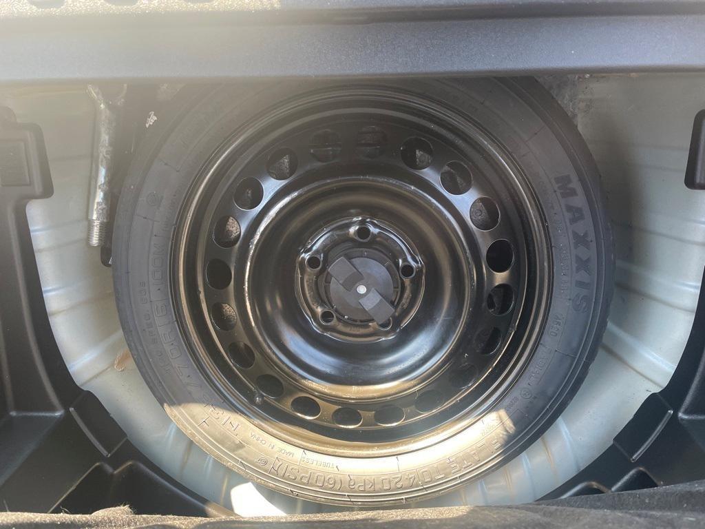 used 2021 Chevrolet Equinox car, priced at $15,560