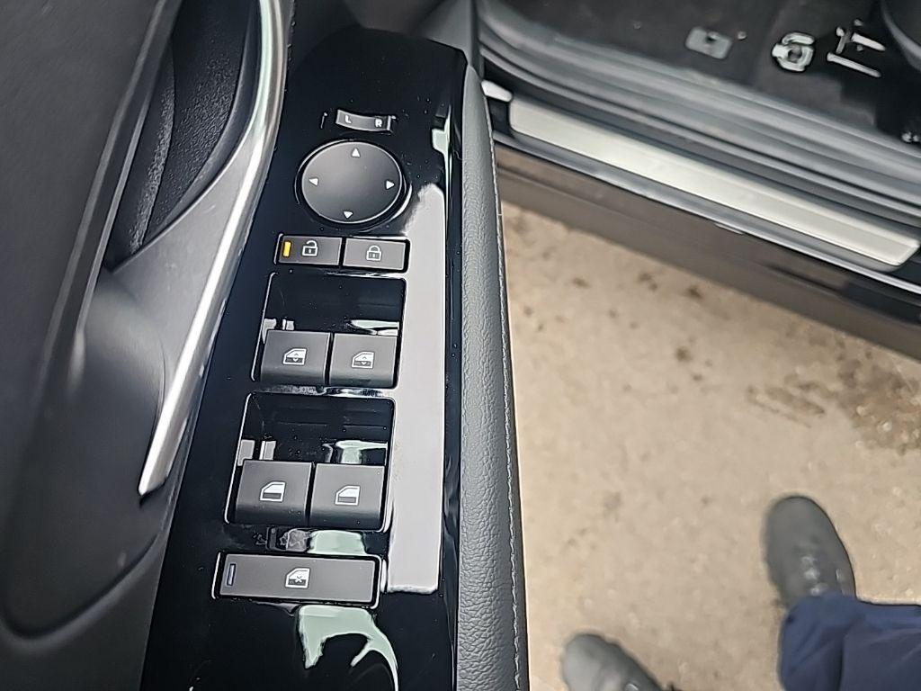 new 2026 Hyundai Tucson car, priced at $43,890