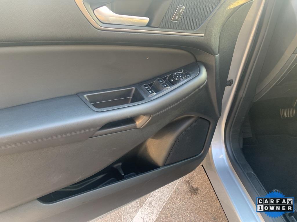 used 2024 Ford Edge car, priced at $22,438