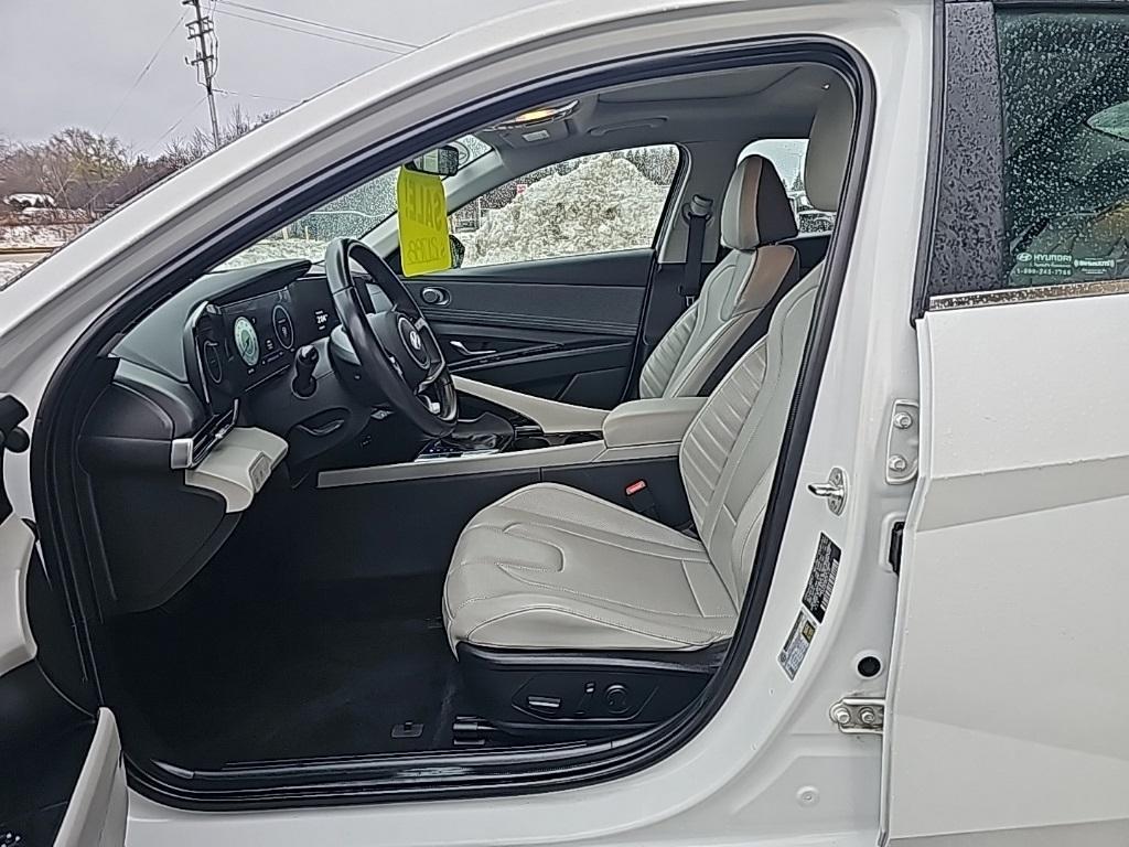 used 2024 Hyundai Elantra car, priced at $20,283