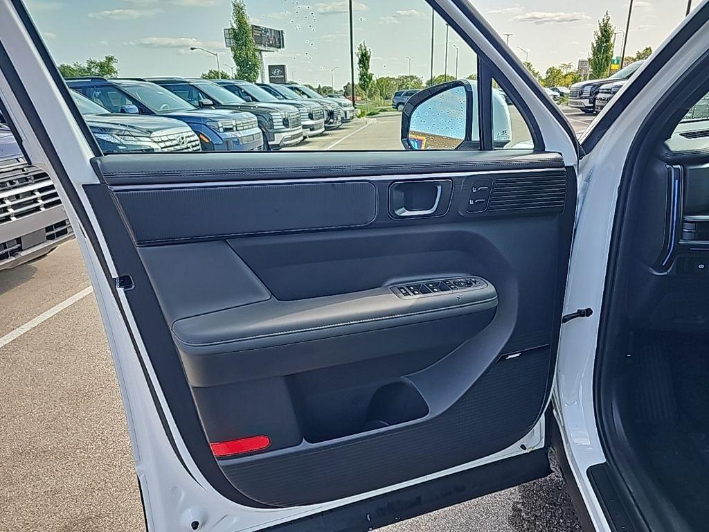 new 2026 Hyundai SANTA FE HEV car, priced at $50,615