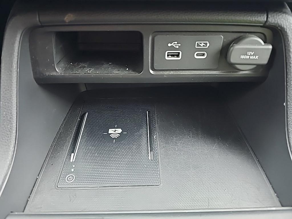 used 2023 Honda Pilot car, priced at $37,211