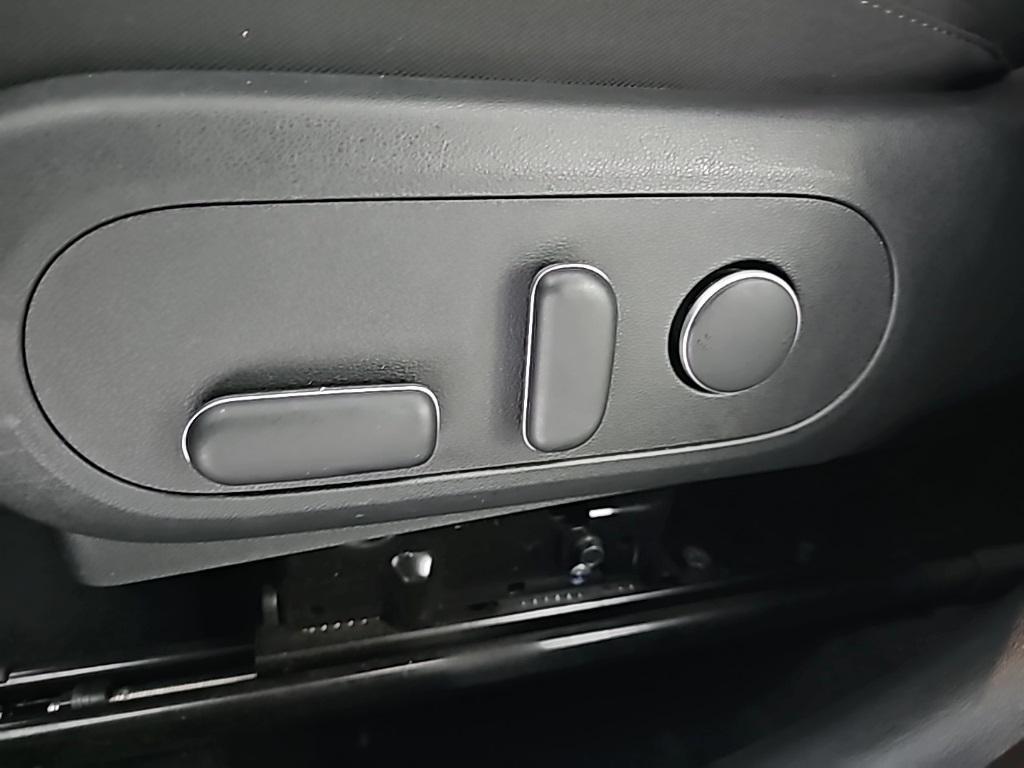 used 2025 Hyundai Kona car, priced at $21,998