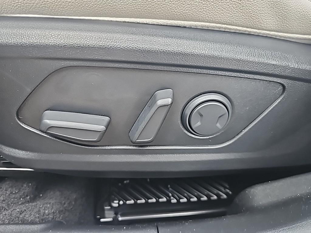 new 2026 Hyundai Tucson car, priced at $42,375