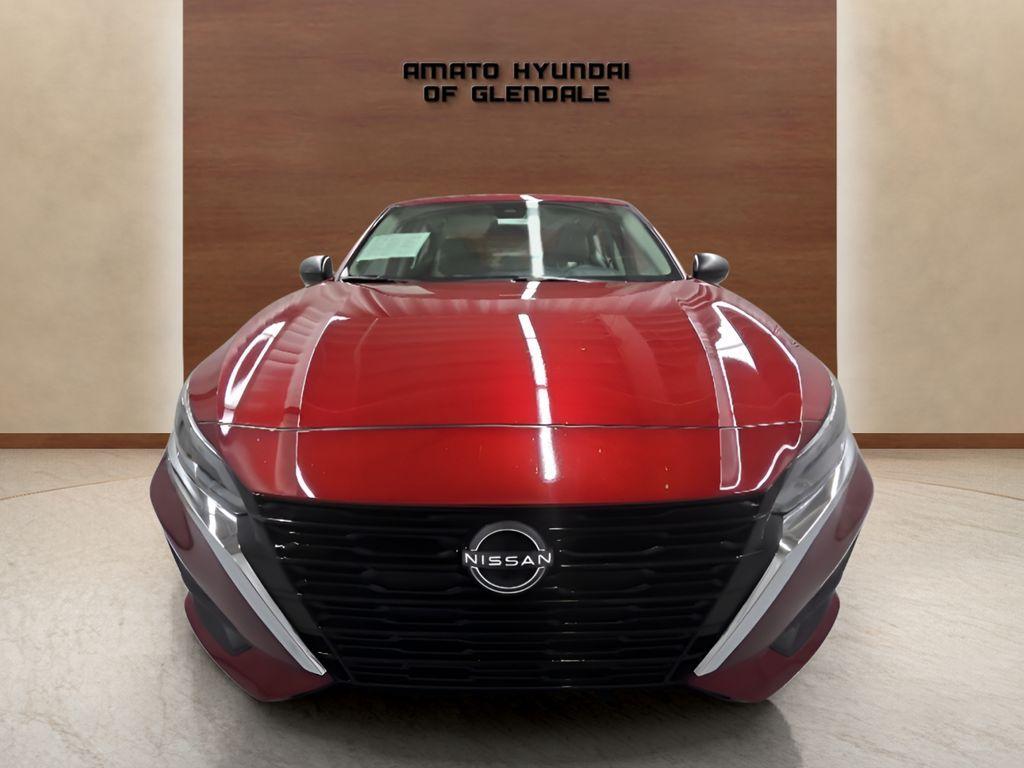 used 2025 Nissan Altima car