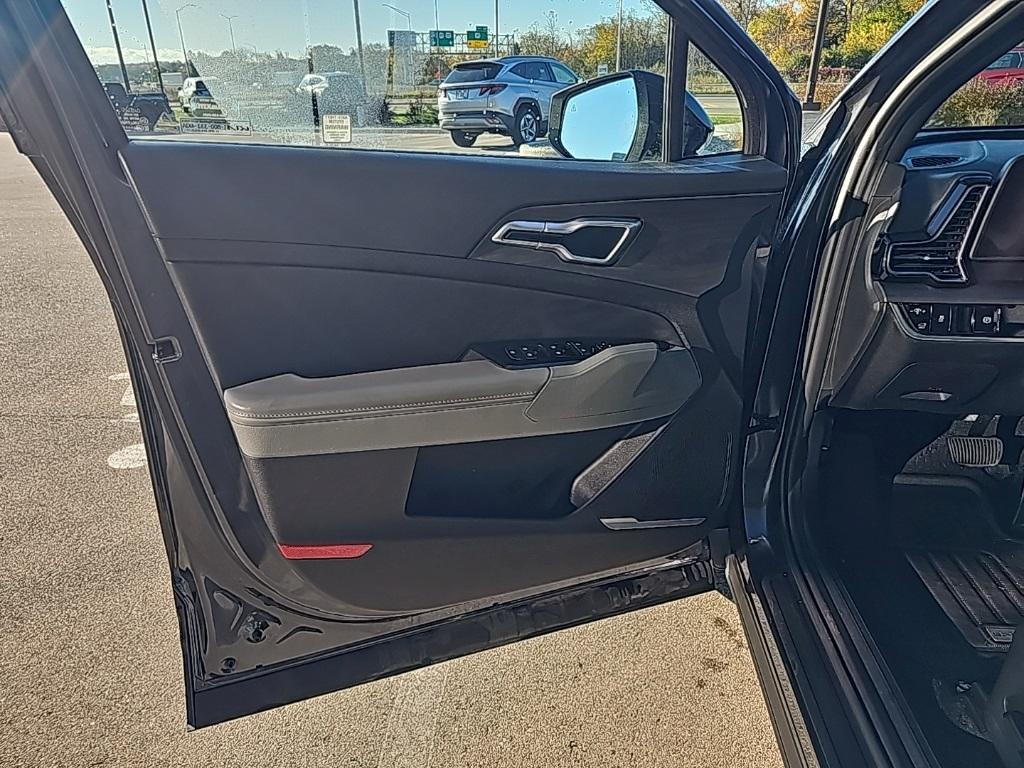 used 2023 Kia Sportage car, priced at $23,733