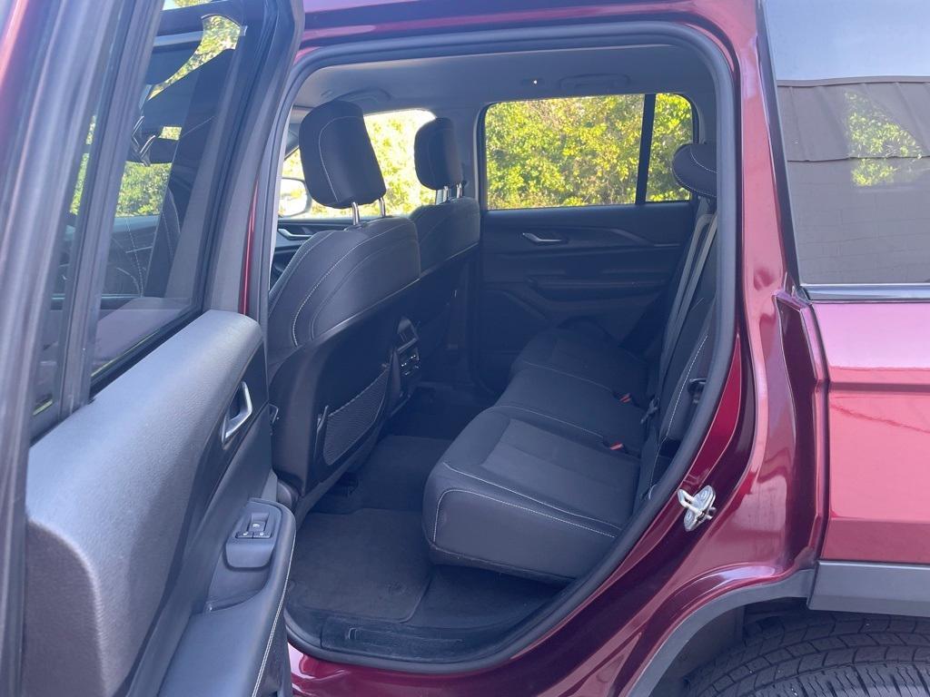 used 2023 Jeep Grand Cherokee car, priced at $23,824