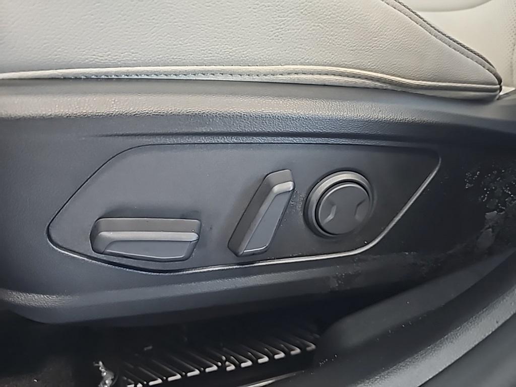 new 2026 Hyundai Tucson car, priced at $40,015