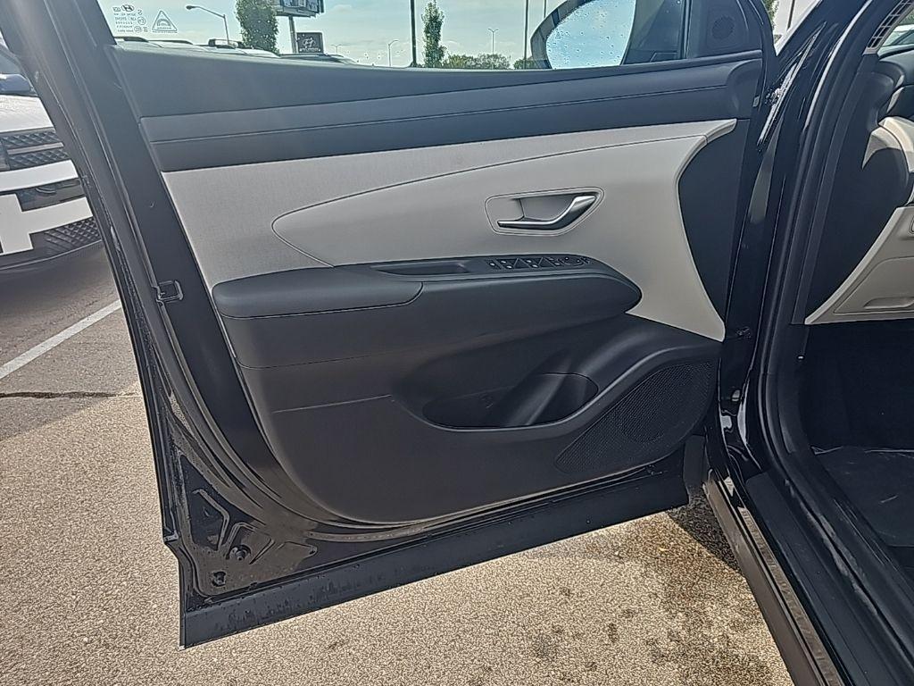 new 2026 Hyundai Tucson car, priced at $35,765