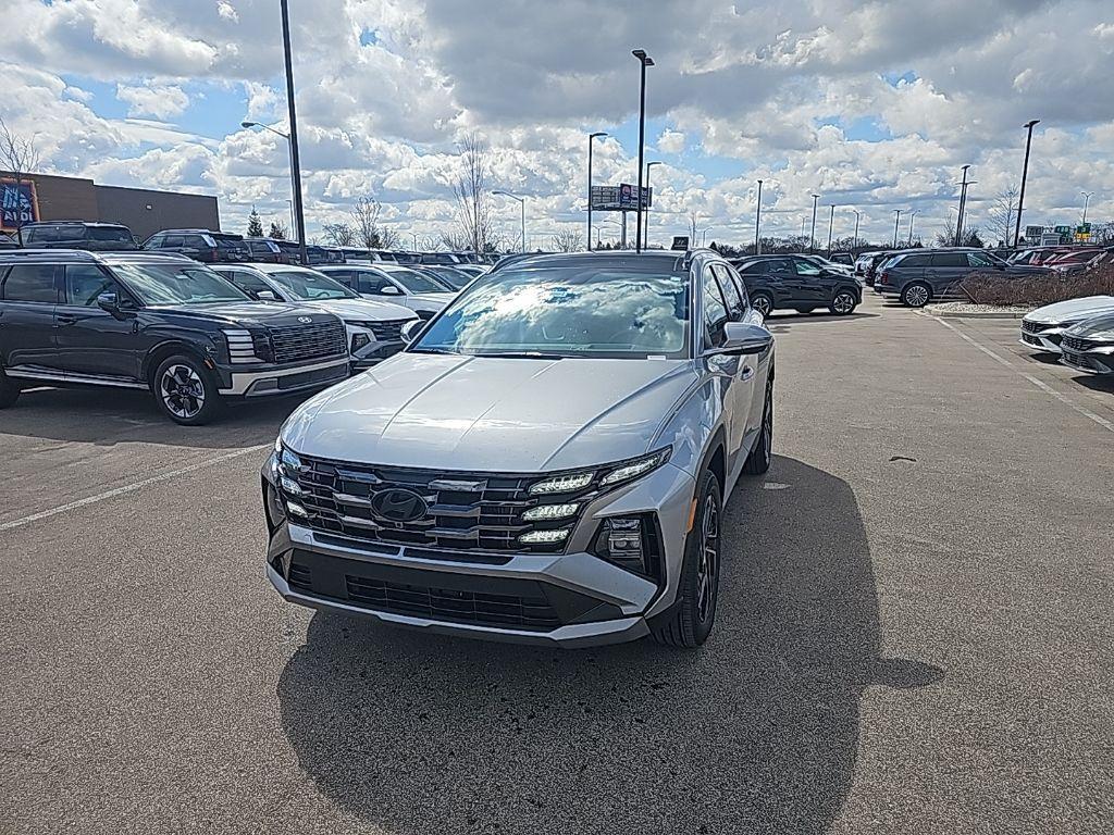 new 2026 Hyundai TUCSON Hybrid car, priced at $44,430