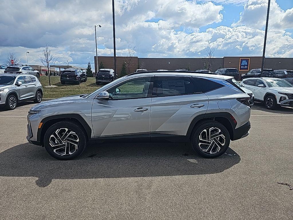 new 2026 Hyundai TUCSON Hybrid car, priced at $44,430