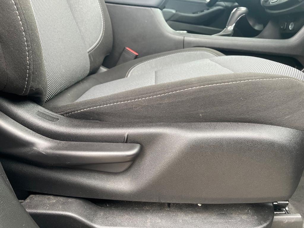 used 2020 Chevrolet Traverse car, priced at $22,239