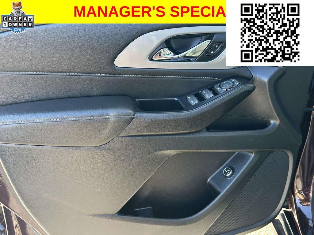 used 2022 Chevrolet Traverse car, priced at $23,000