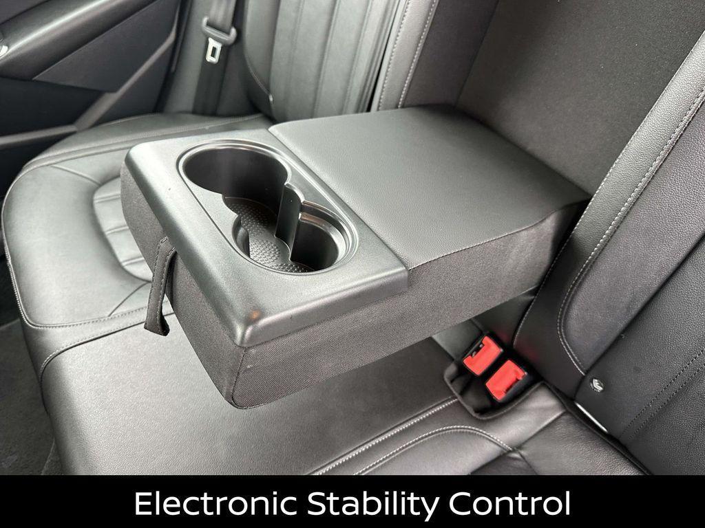 used 2022 Volkswagen Passat car, priced at $18,298