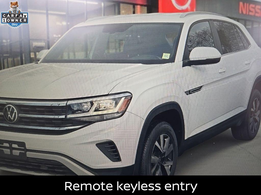 used 2021 Volkswagen Atlas Cross Sport car, priced at $21,530