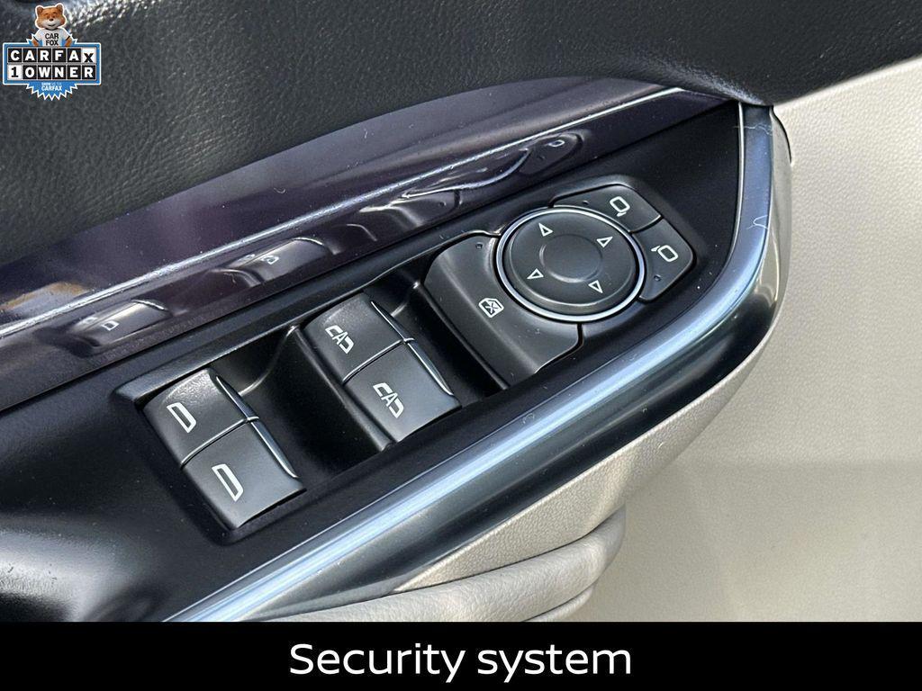 used 2023 Cadillac XT4 car, priced at $24,000