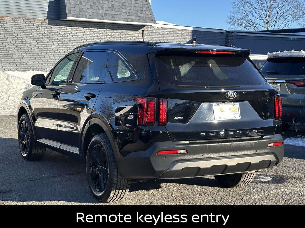 used 2021 Kia Sorento car, priced at $19,852