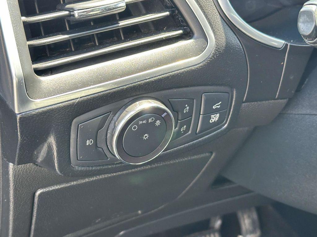 used 2020 Ford Edge car, priced at $16,998