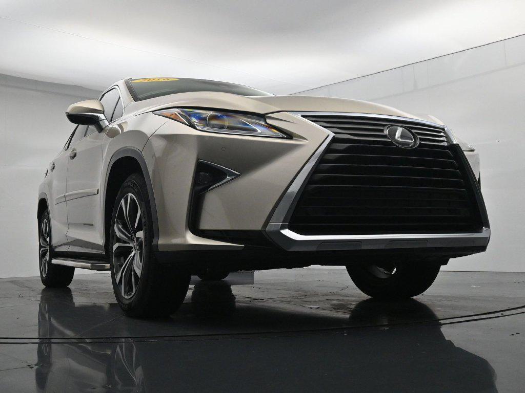 Lexus RX view 29