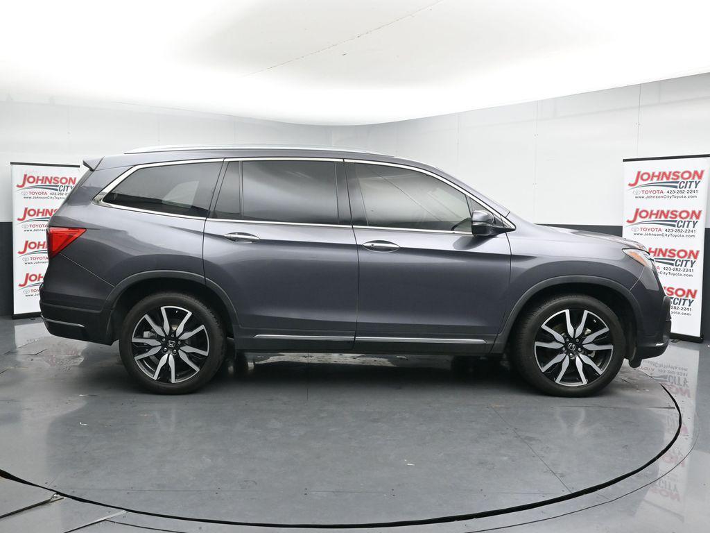 used 2021 Honda Pilot car, priced at $29,353