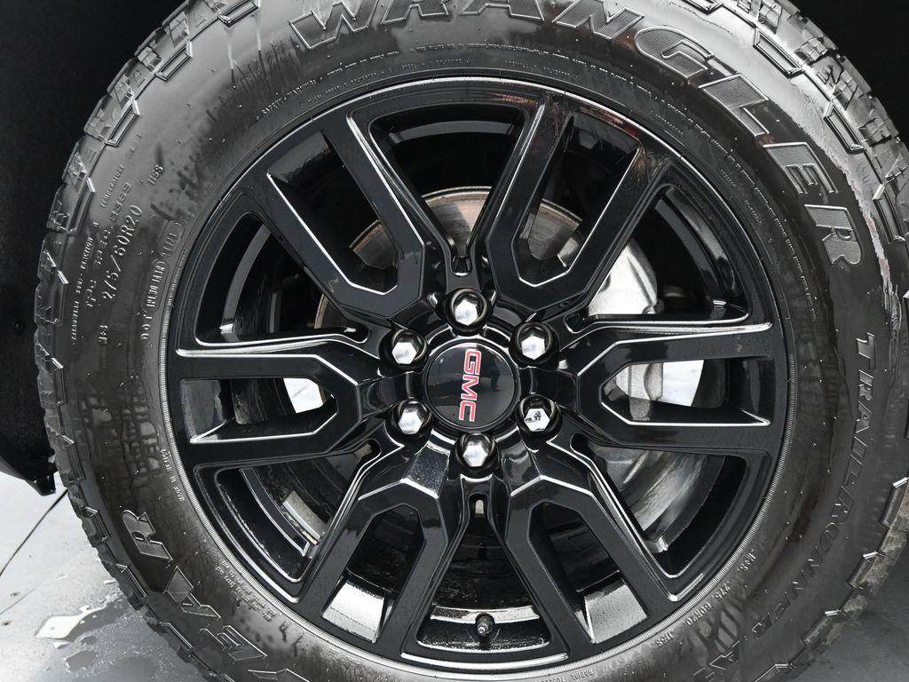 used 2024 GMC Sierra 1500 car, priced at $44,175
