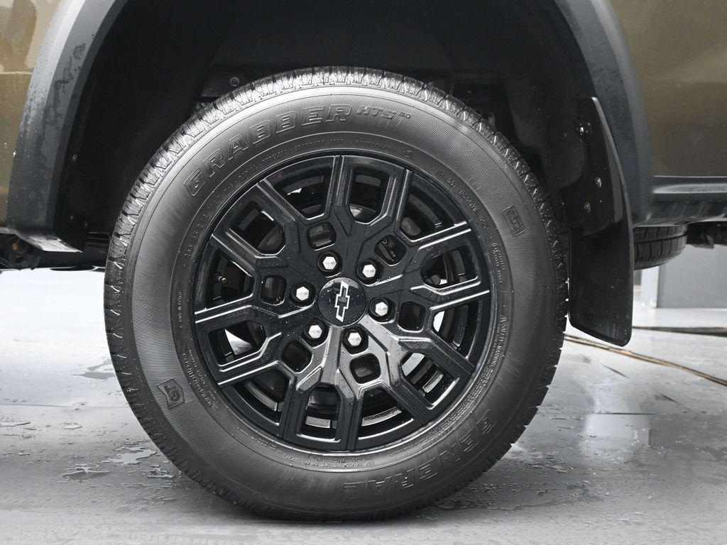 used 2023 Chevrolet Colorado car, priced at $34,900
