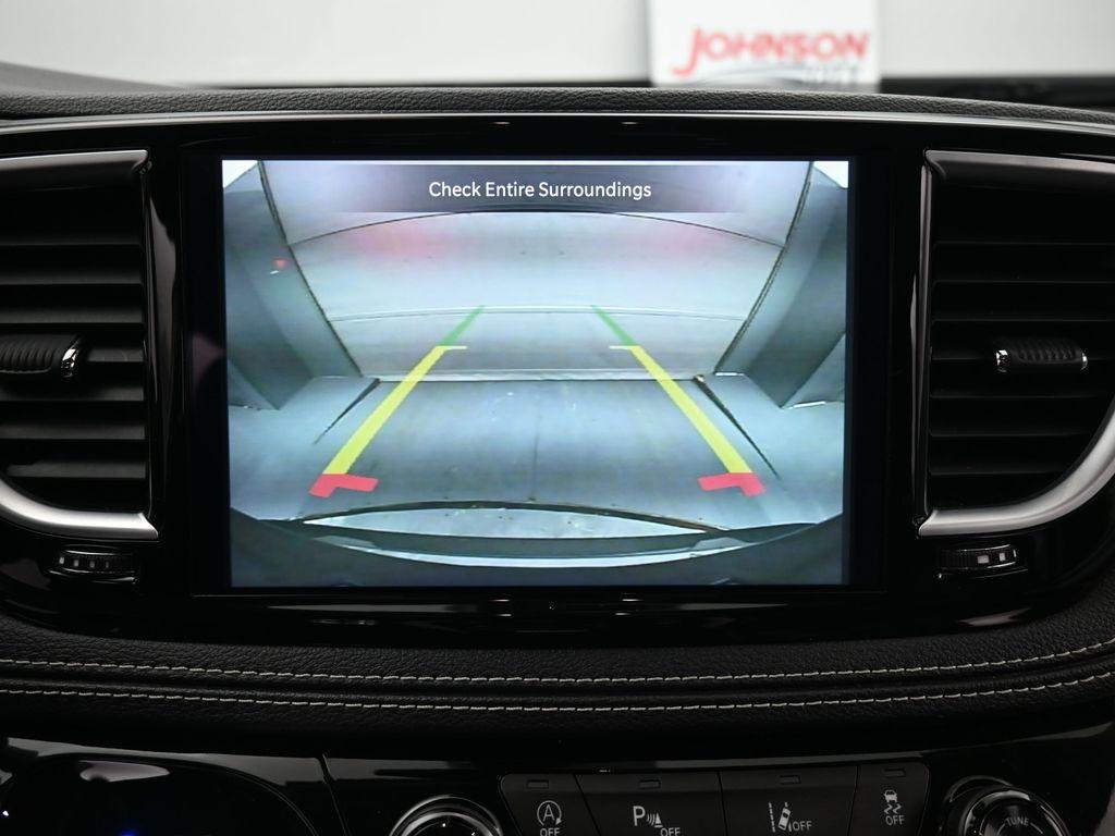 used 2023 Chrysler Pacifica car, priced at $25,559