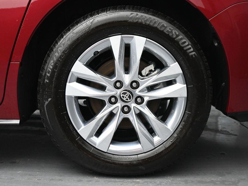 used 2025 Toyota Sienna car, priced at $54,576