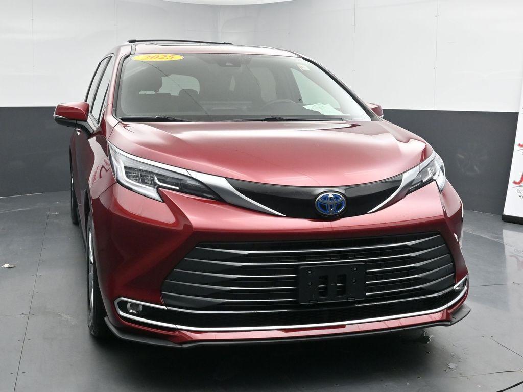 used 2025 Toyota Sienna car, priced at $54,576