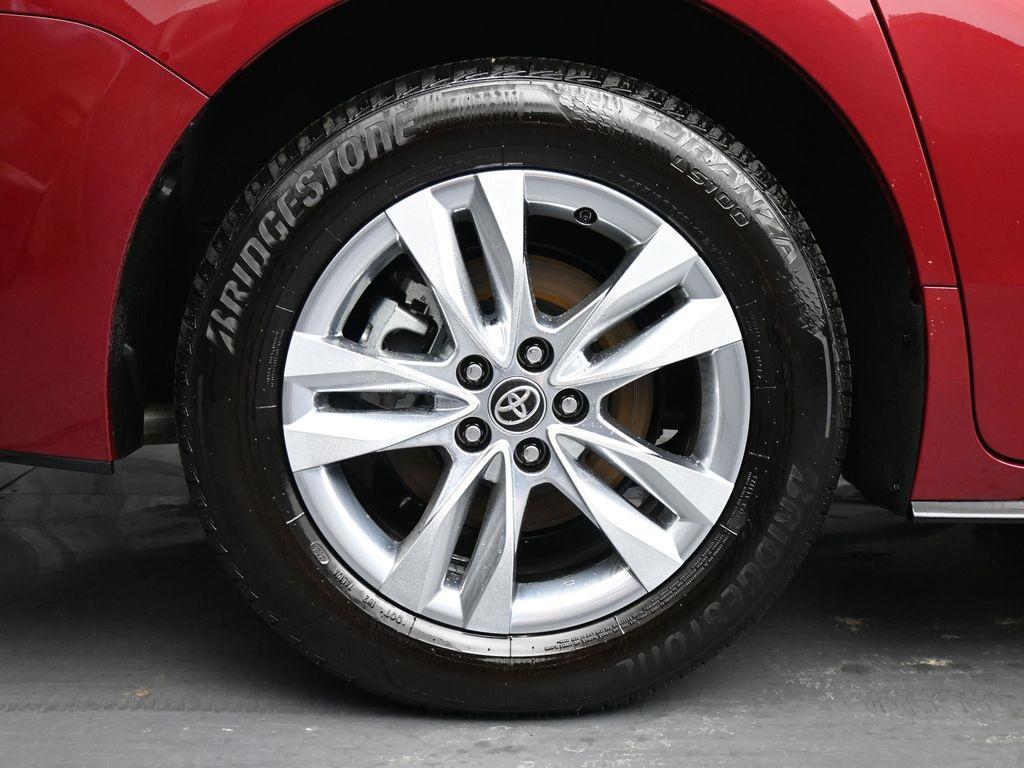 used 2025 Toyota Sienna car, priced at $54,576